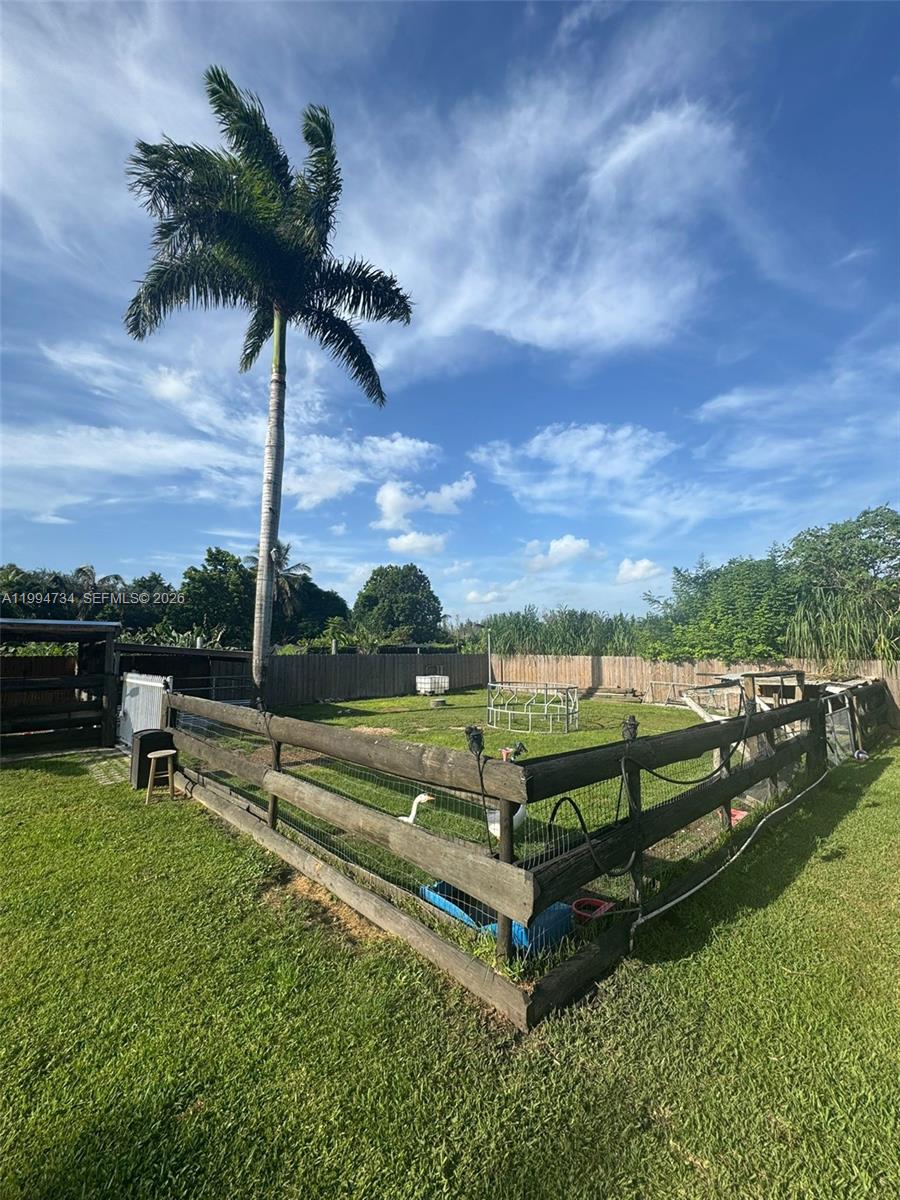 RICHMOND RANCH ESTATES 288 - Residential