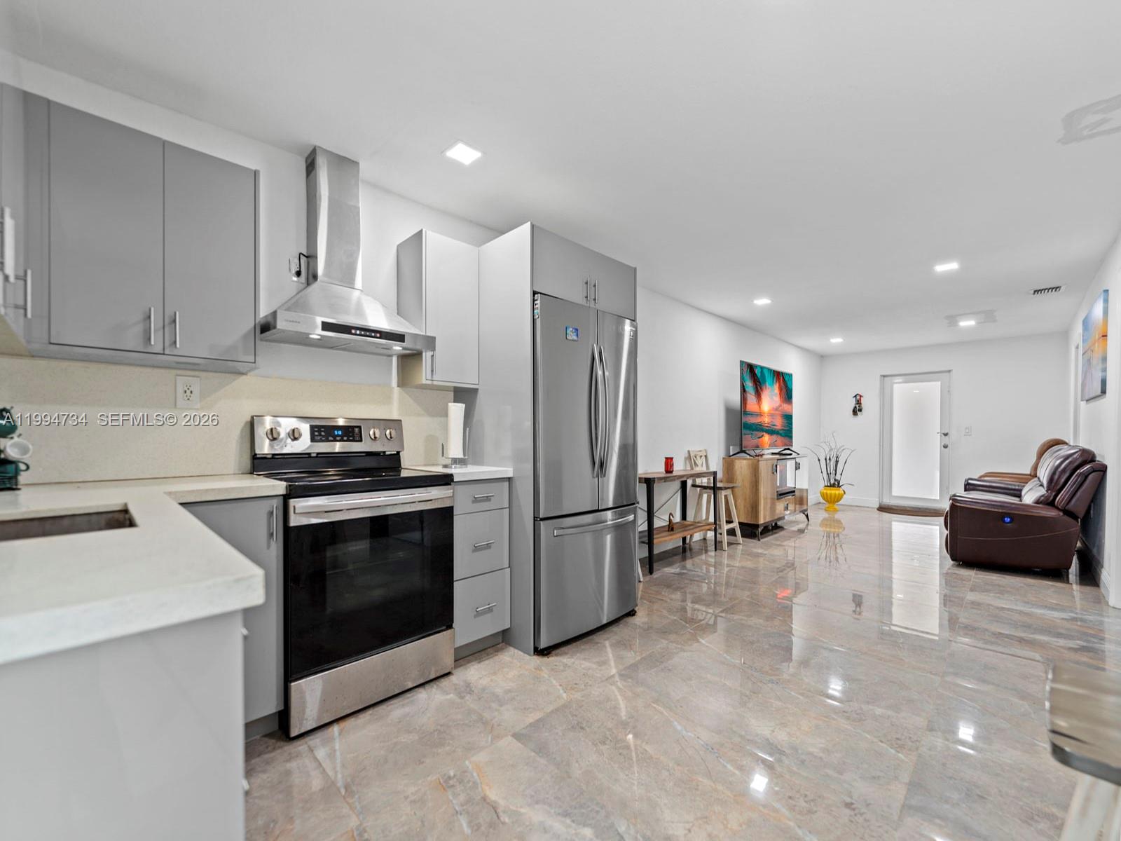 RICHMOND RANCH ESTATES 288 - Residential