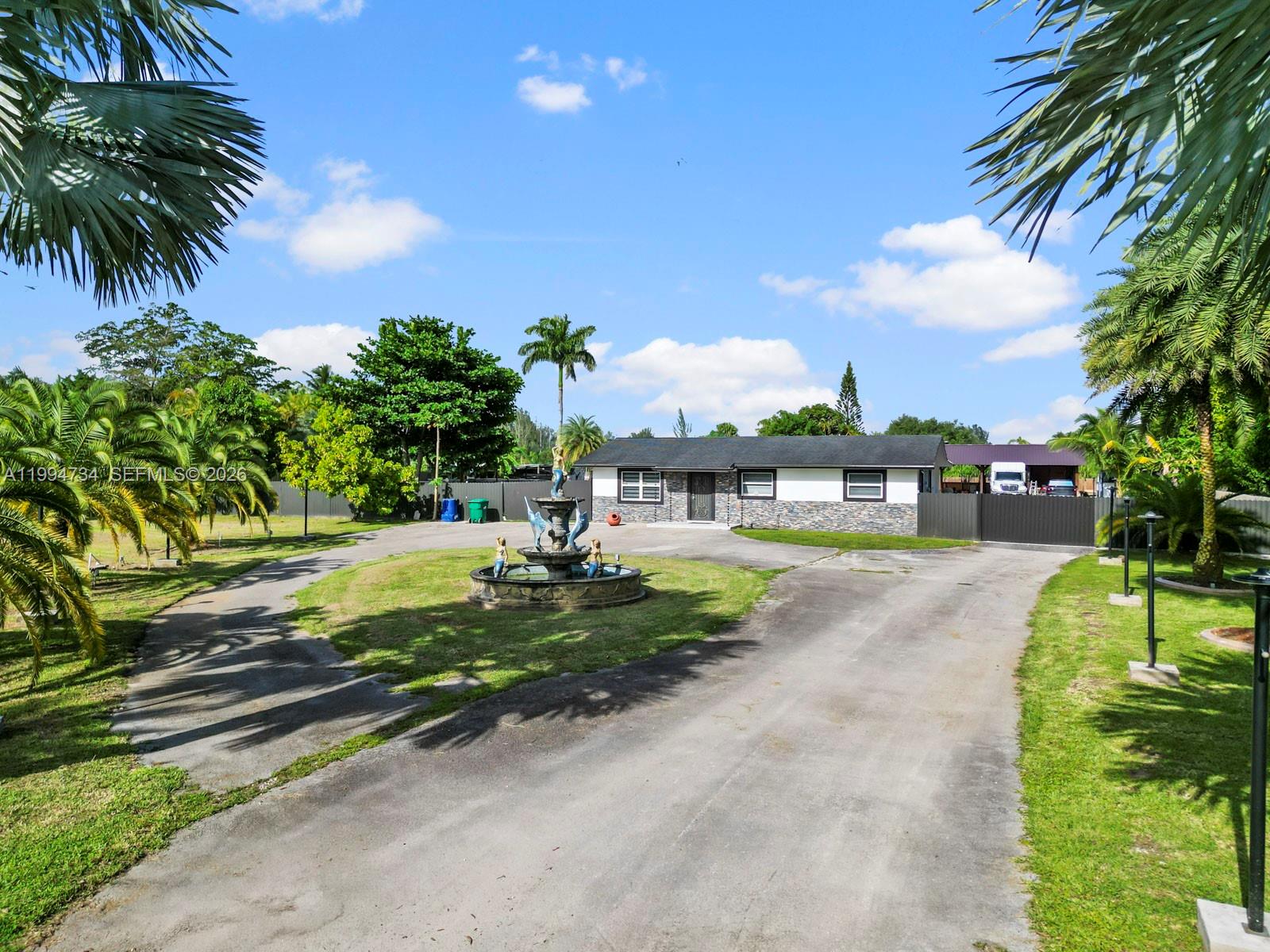 RICHMOND RANCH ESTATES 288 - Residential