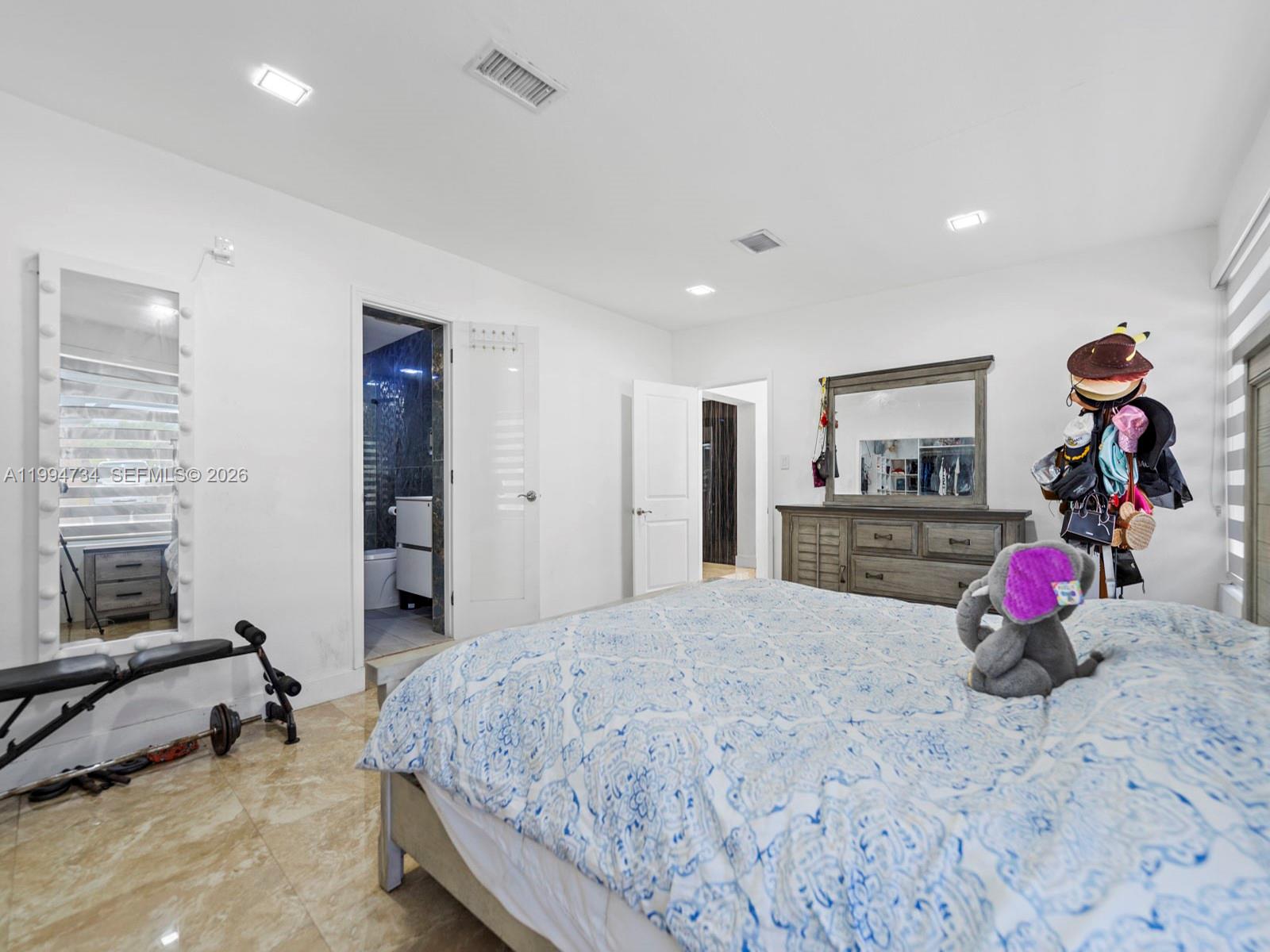 RICHMOND RANCH ESTATES 288 - Residential