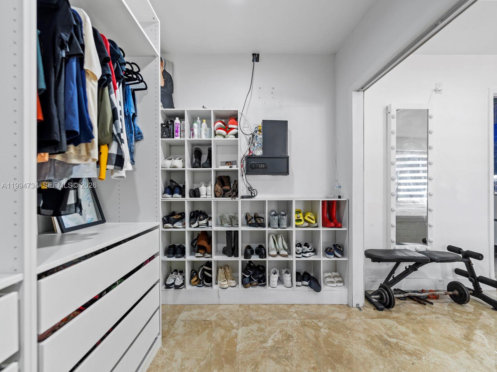 RICHMOND RANCH ESTATES 288 - Residential