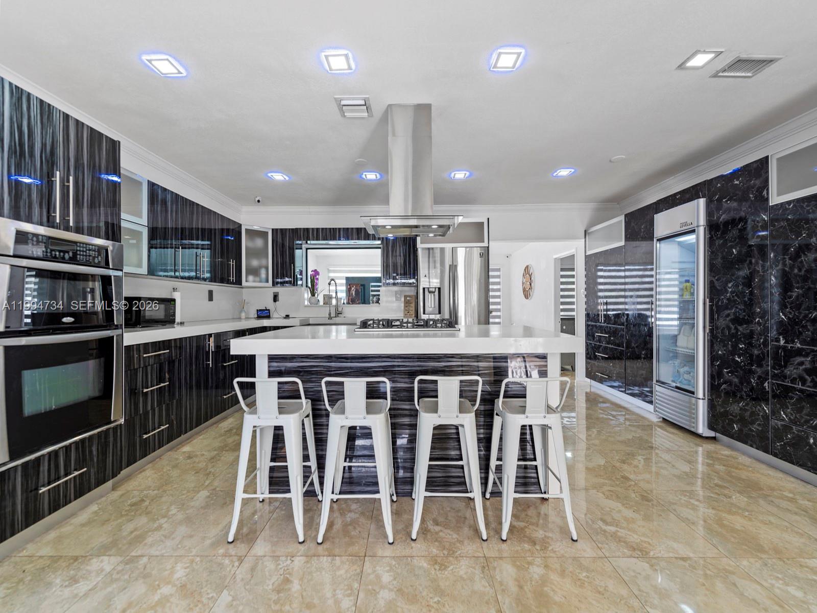 RICHMOND RANCH ESTATES 288 - Residential