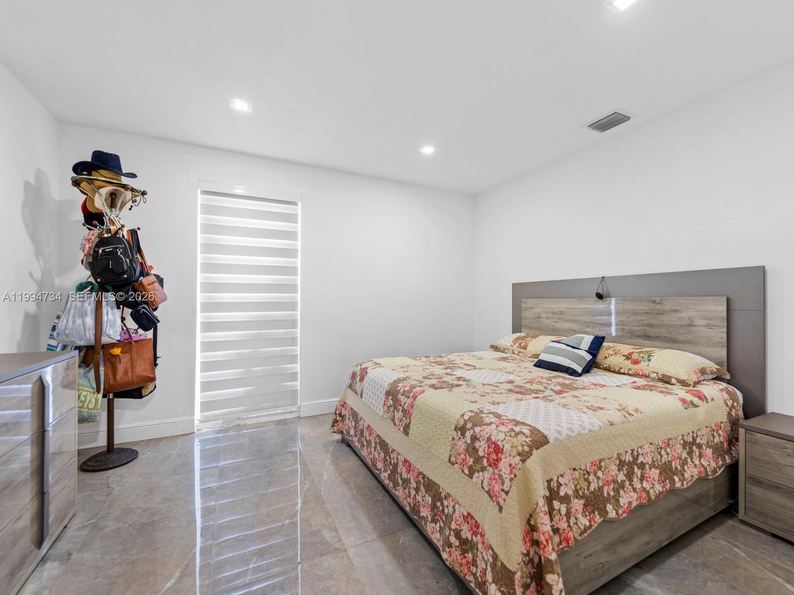 RICHMOND RANCH ESTATES 288 - Residential