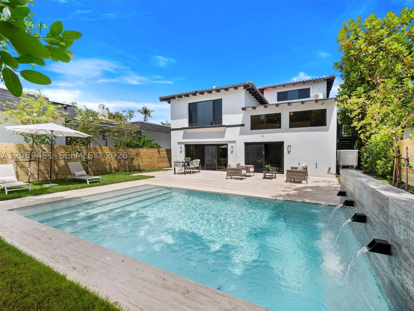 Properties 1 3554116388
