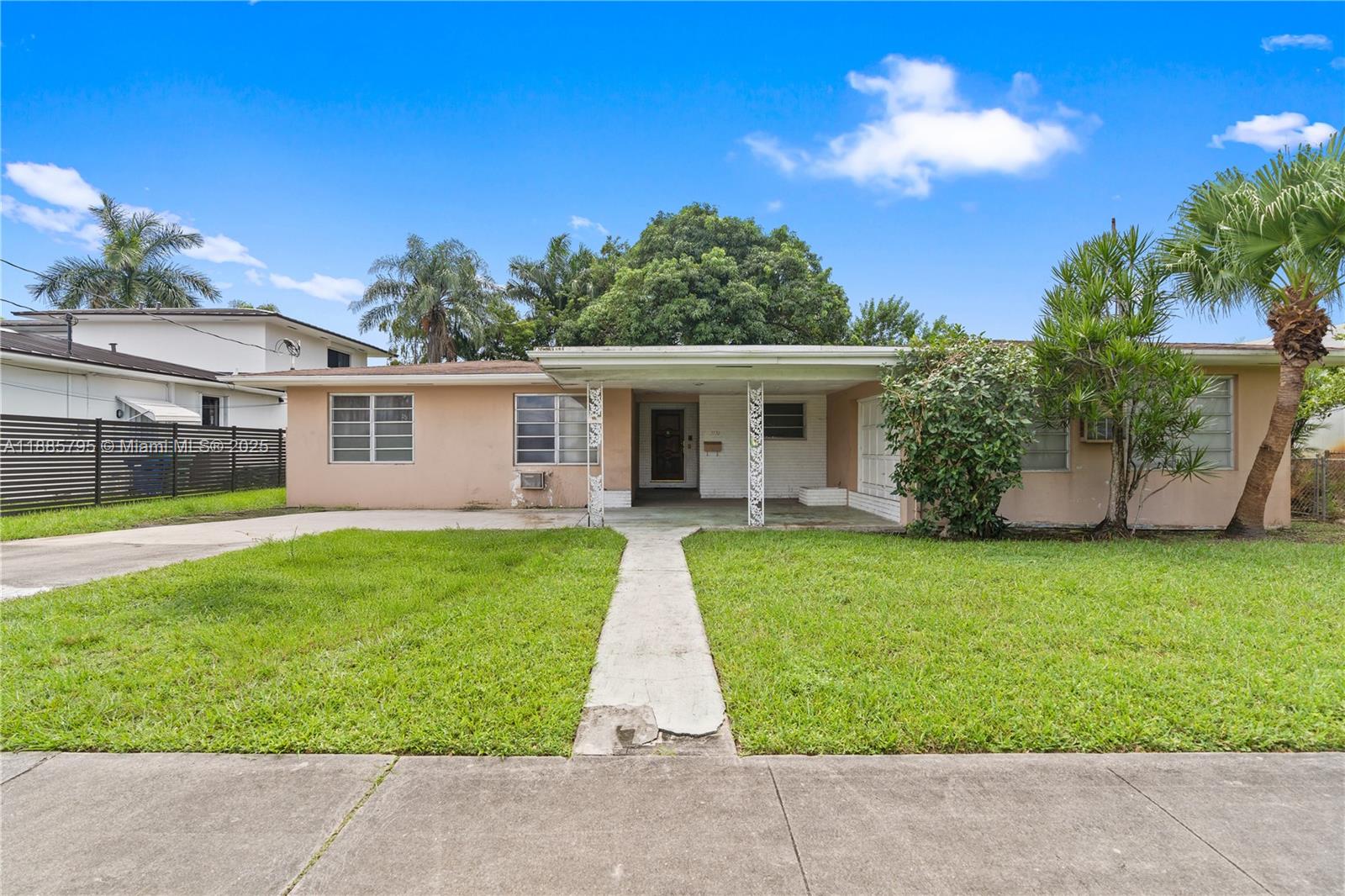 View photos, virtual tours, details... 1170 NW 87th St