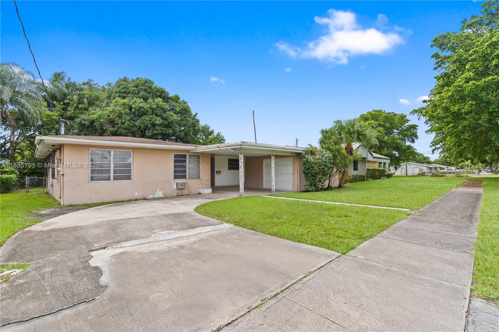 View photos, virtual tours, details... 1170 NW 87th St
