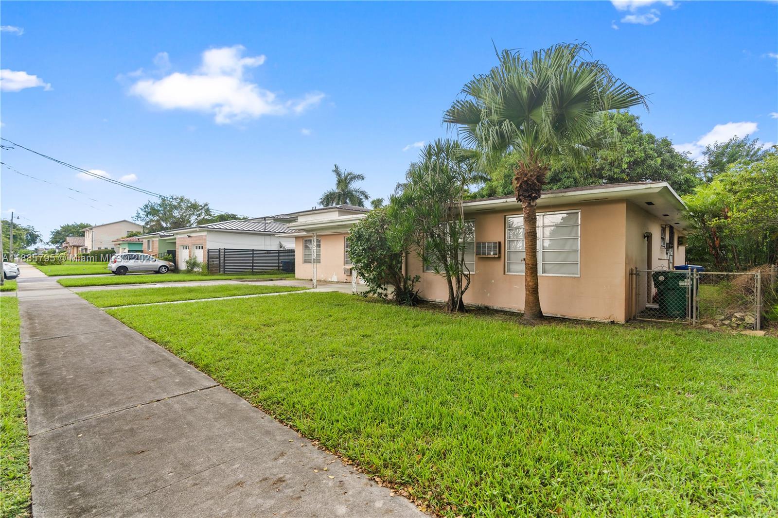 View photos, virtual tours, details... 1170 NW 87th St