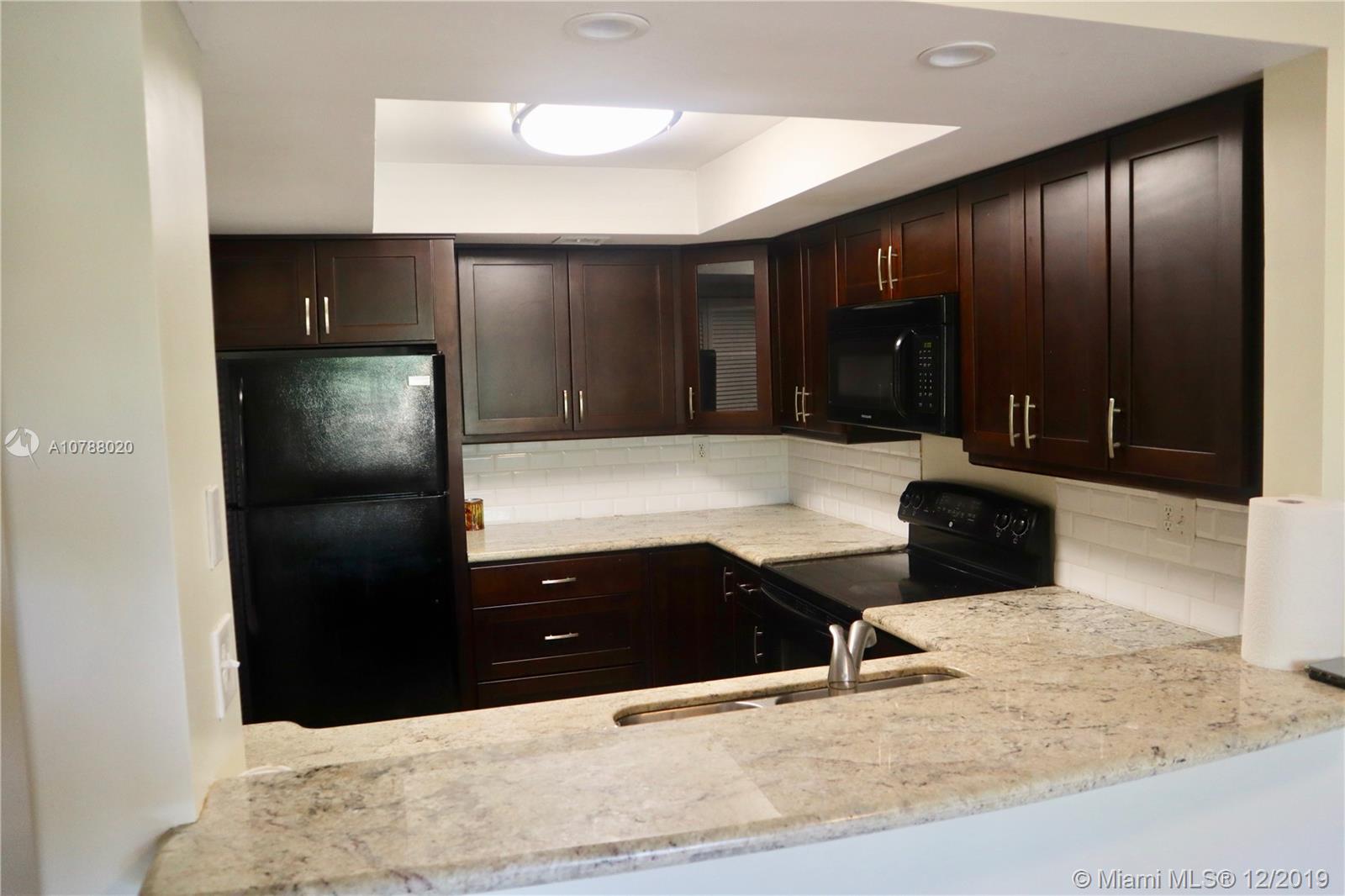 KENLAND POINTE CONDO III - Residential Lease