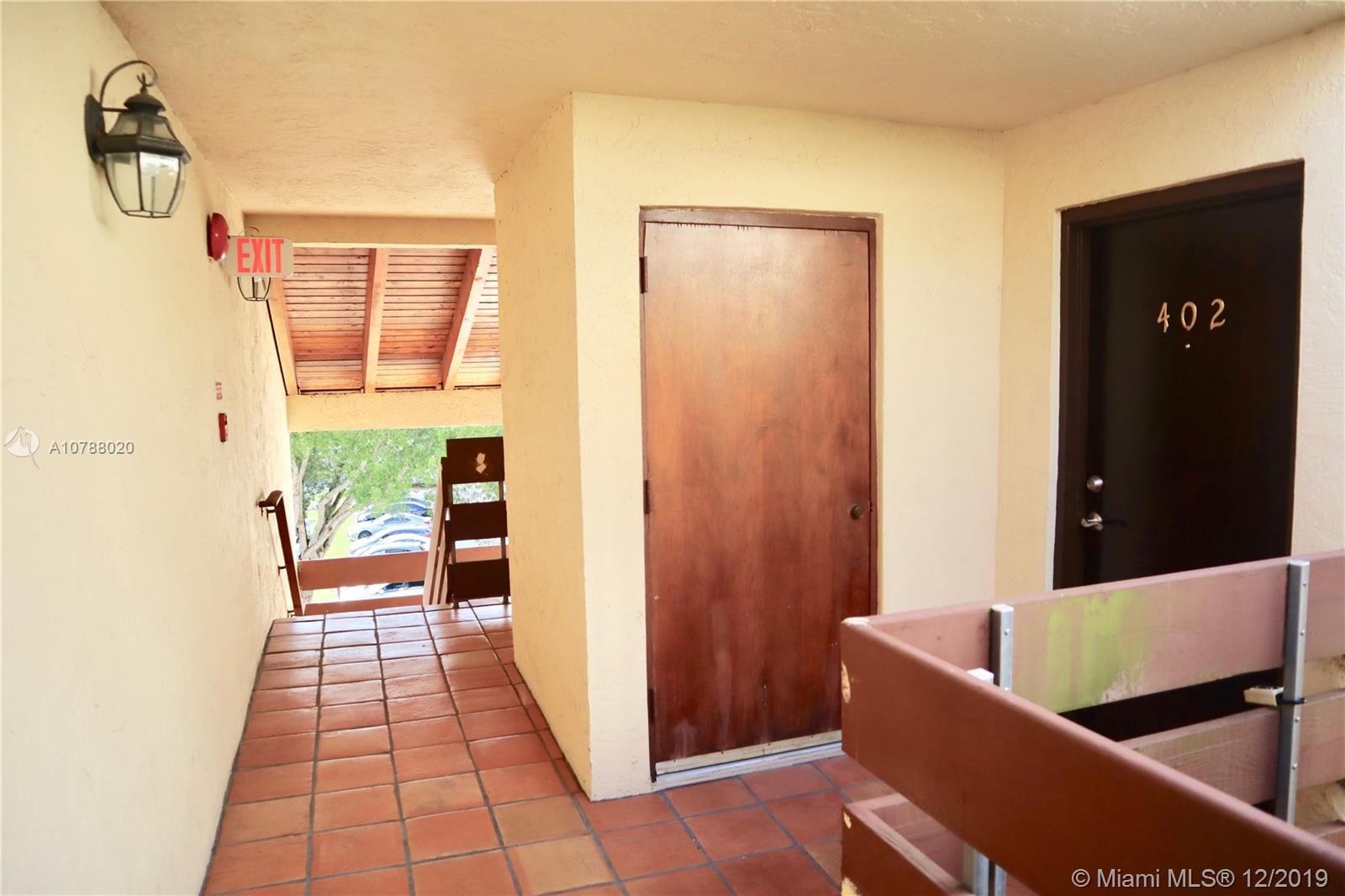 KENLAND POINTE CONDO III - Residential Lease