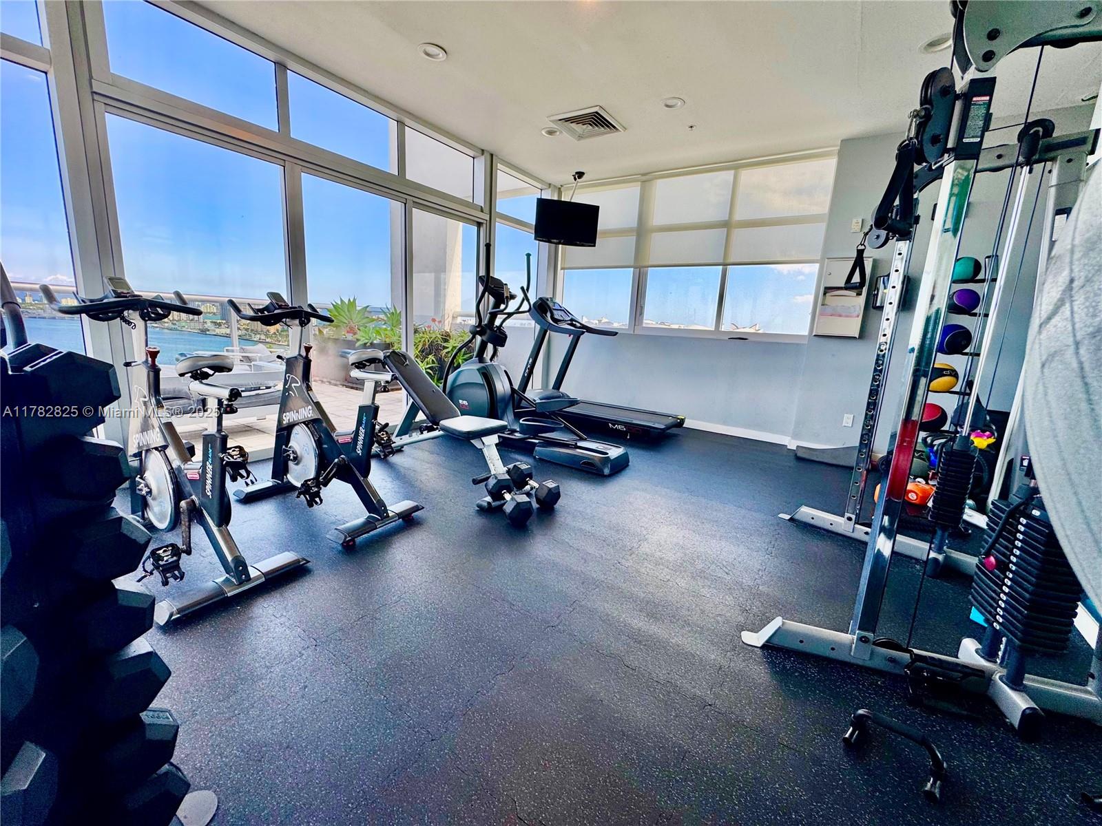 BLUE BAY TOWER CONDO - Residential