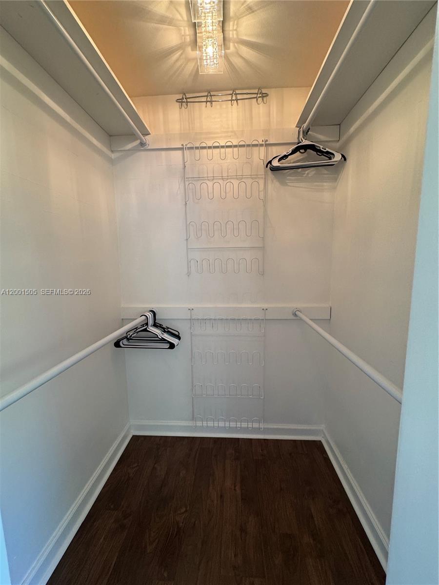 BOCA RATON SQUARE UNIT 7 - Residential Lease