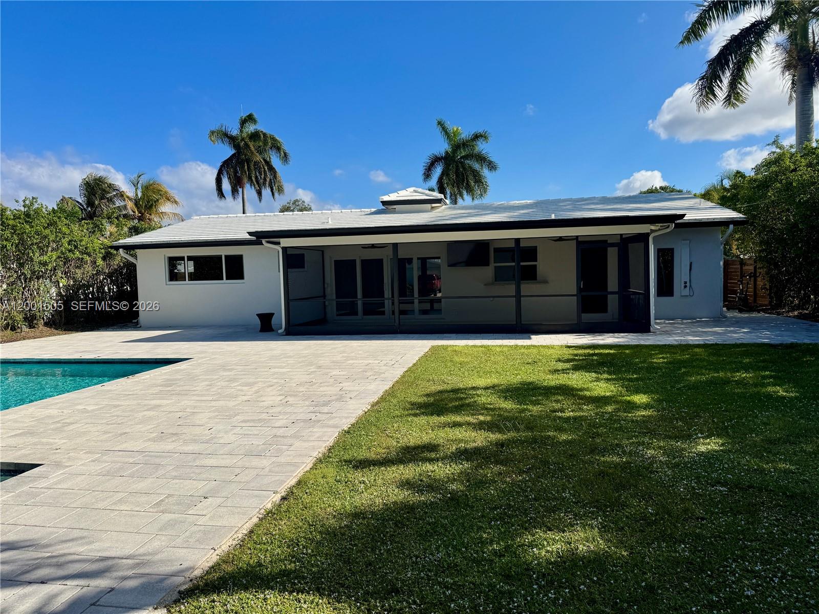 BOCA RATON SQUARE UNIT 7 - Residential Lease