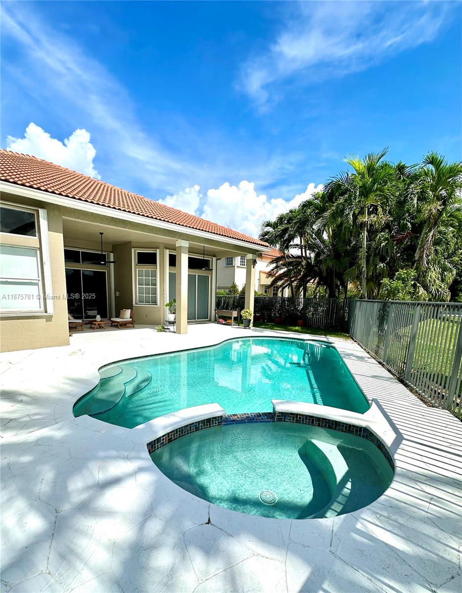 The Lakes - Residential Lease