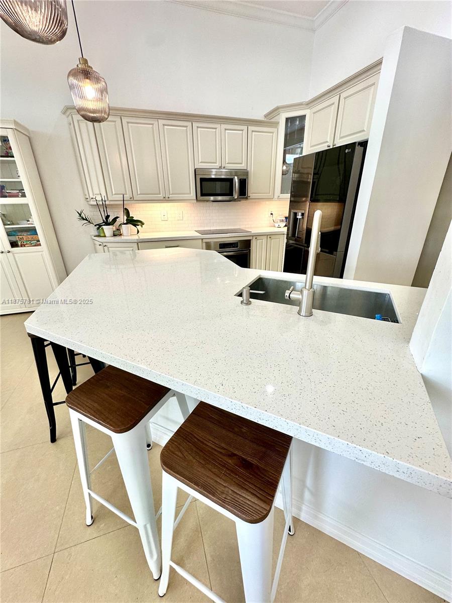 The Lakes - Residential Lease