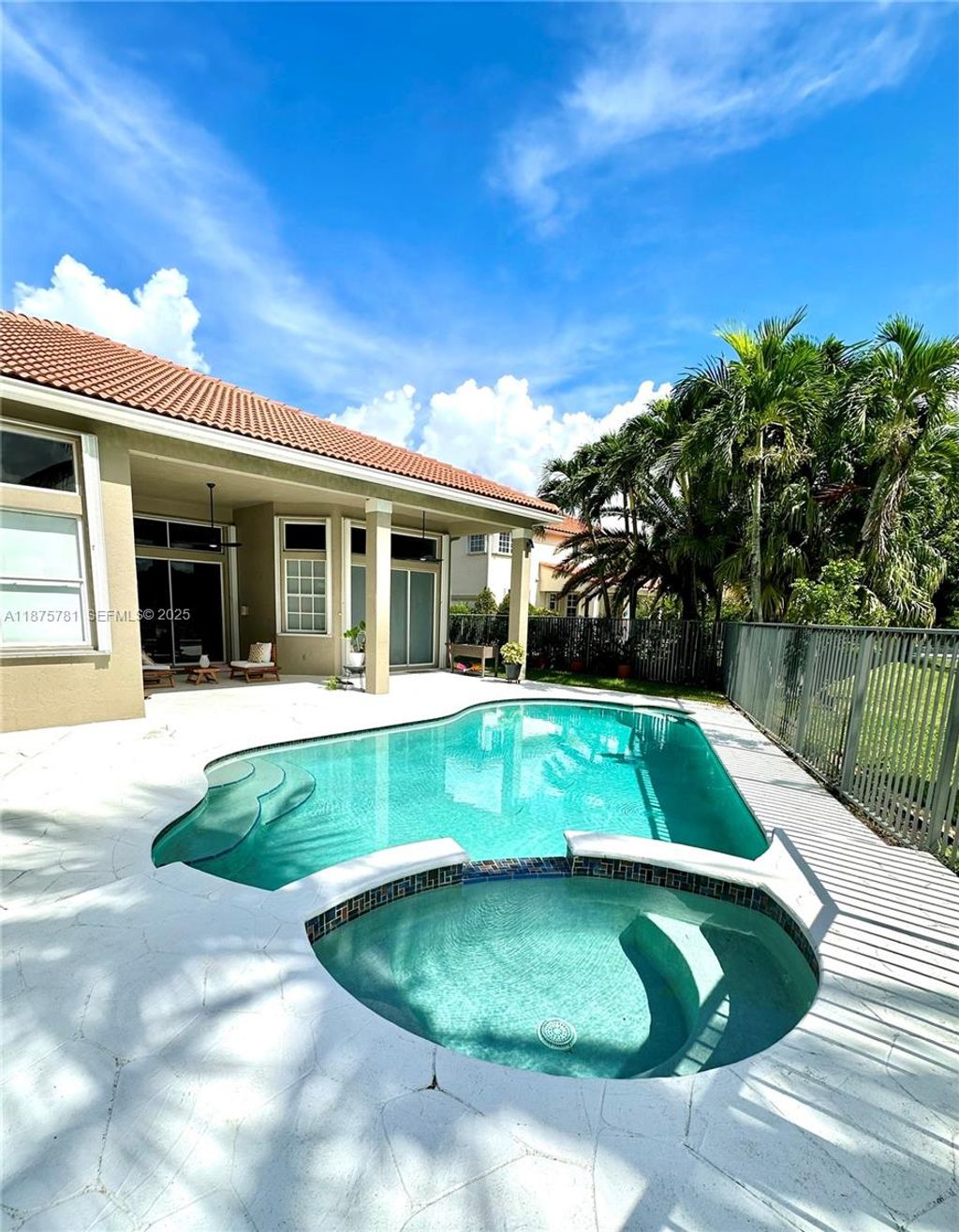 Photo of 656 Verona Pl, Weston, FL 33326 (MLS # A11875781)