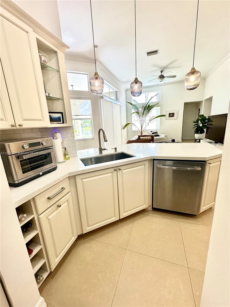 The Lakes - Residential Lease