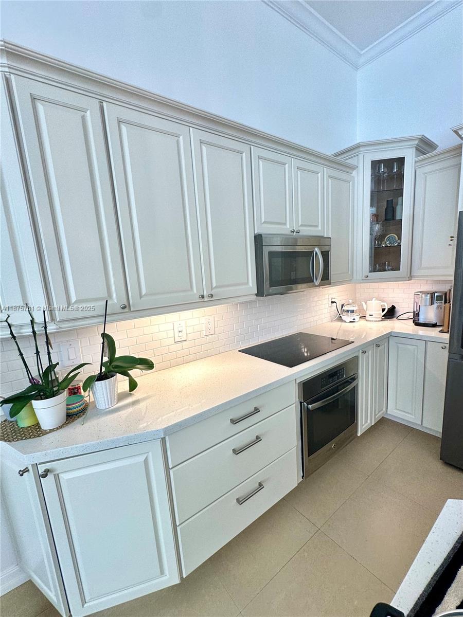 The Lakes - Residential Lease