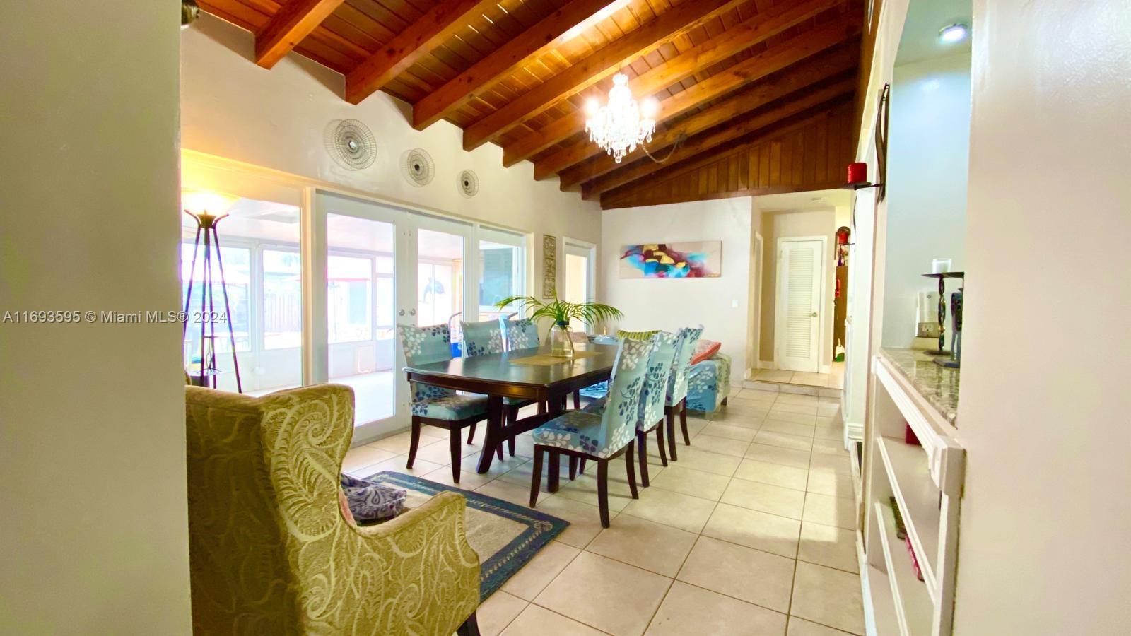 HOLLYWOOD LAKES SECTION - Residential Lease