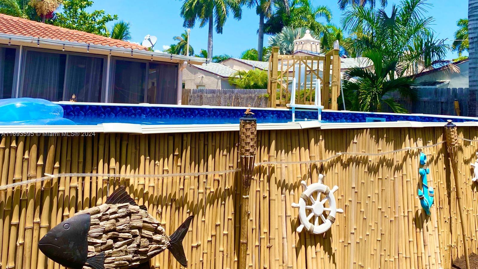 HOLLYWOOD LAKES SECTION - Residential Lease