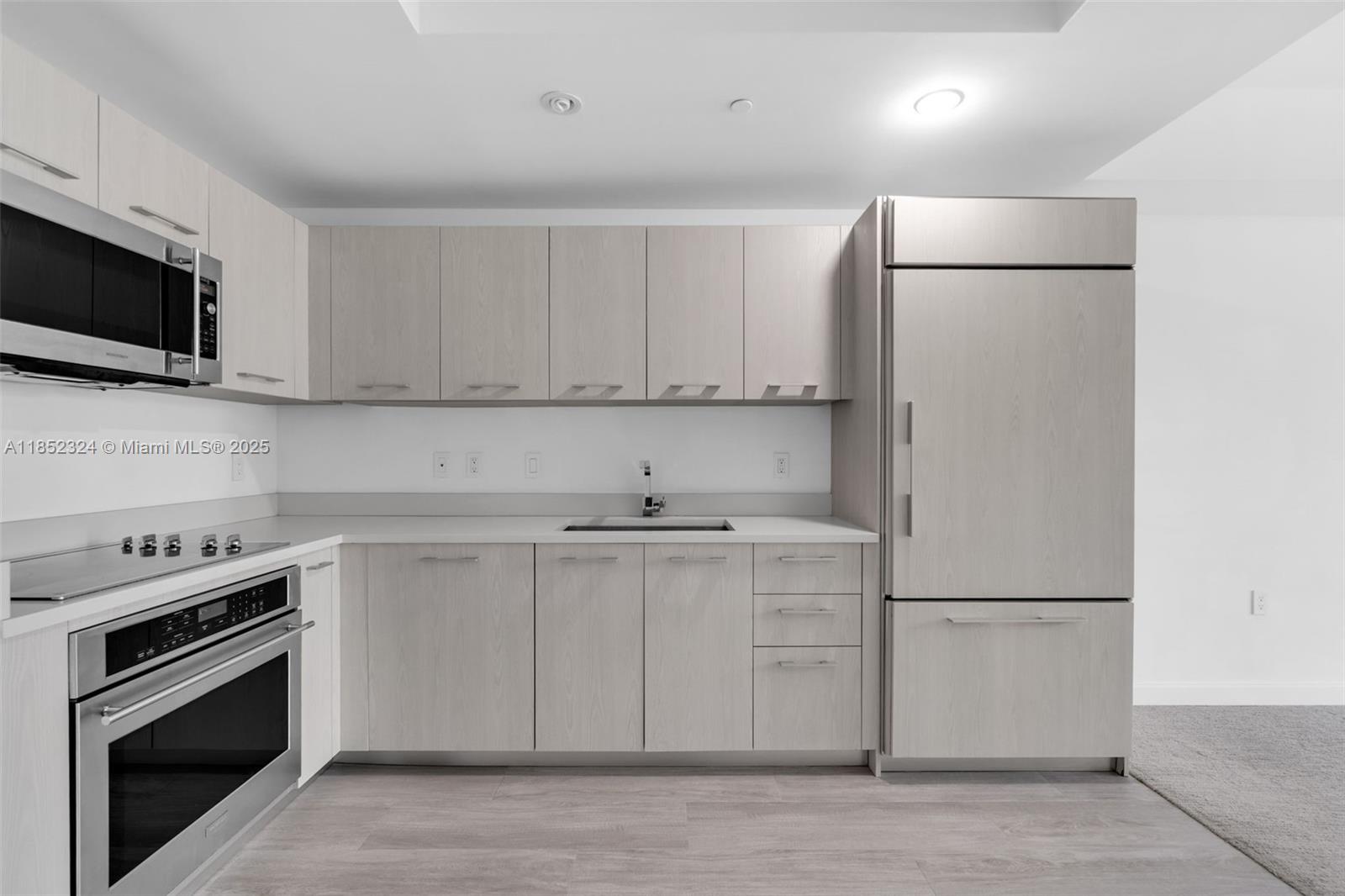 BRICKELL HEIGHTS EAST CON - Residential