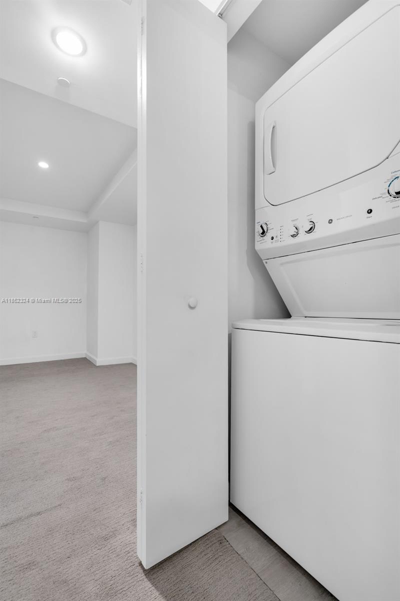 BRICKELL HEIGHTS EAST CON - Residential