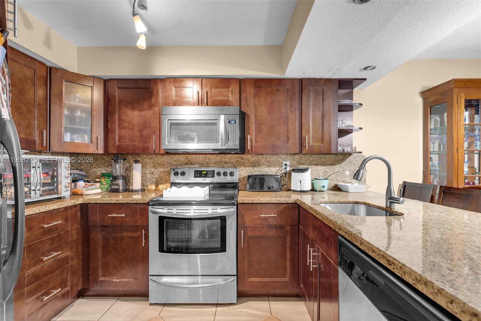 VERABELLA FALLS CONDO - Residential