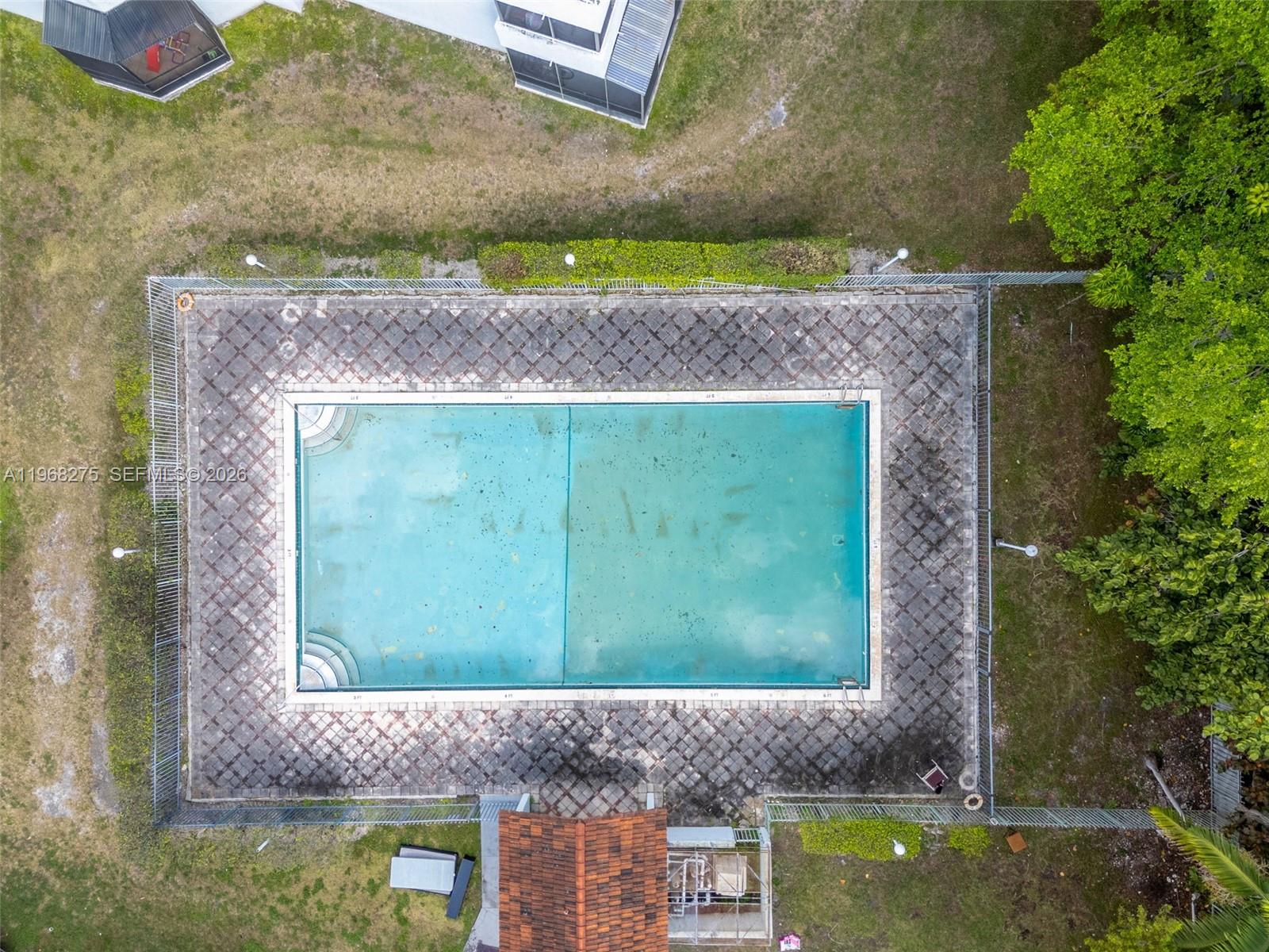 VERABELLA FALLS CONDO - Residential