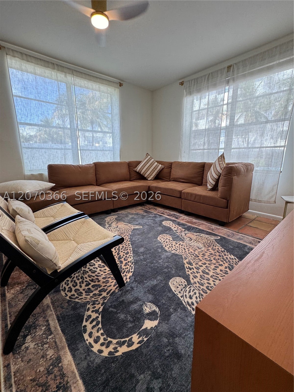 1460 Ocean Dr