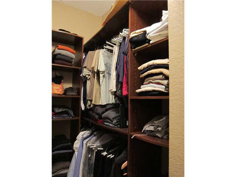 SILVER PALM EAST SECTION - Residential Lease