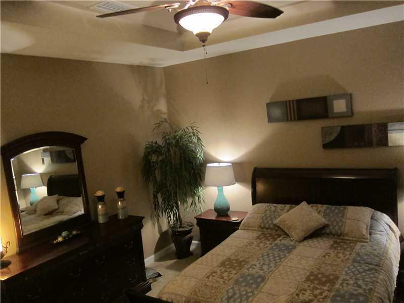 SILVER PALM EAST SECTION - Residential Lease