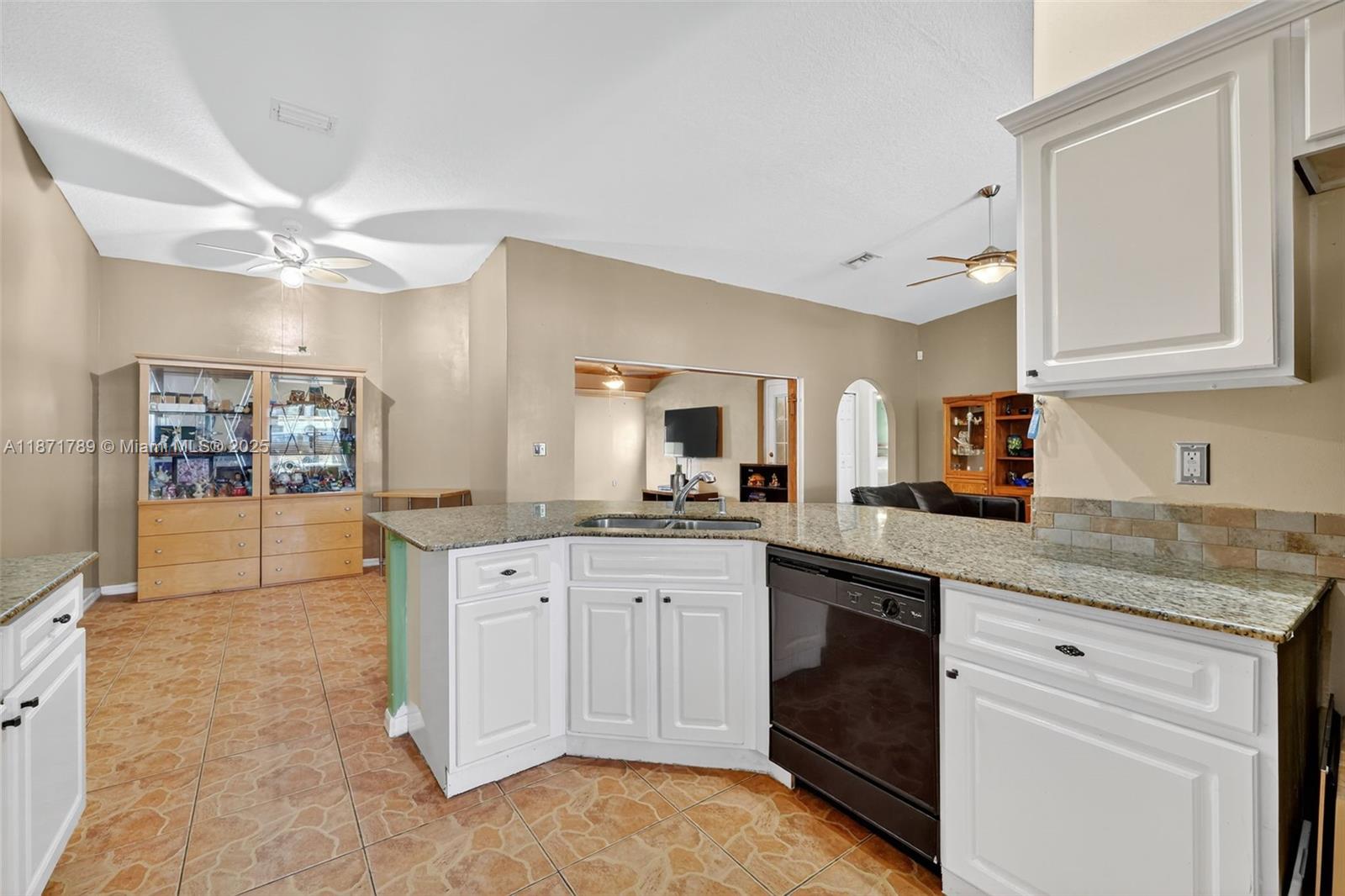 PORT ST LUCIE SECTION 8 - Residential