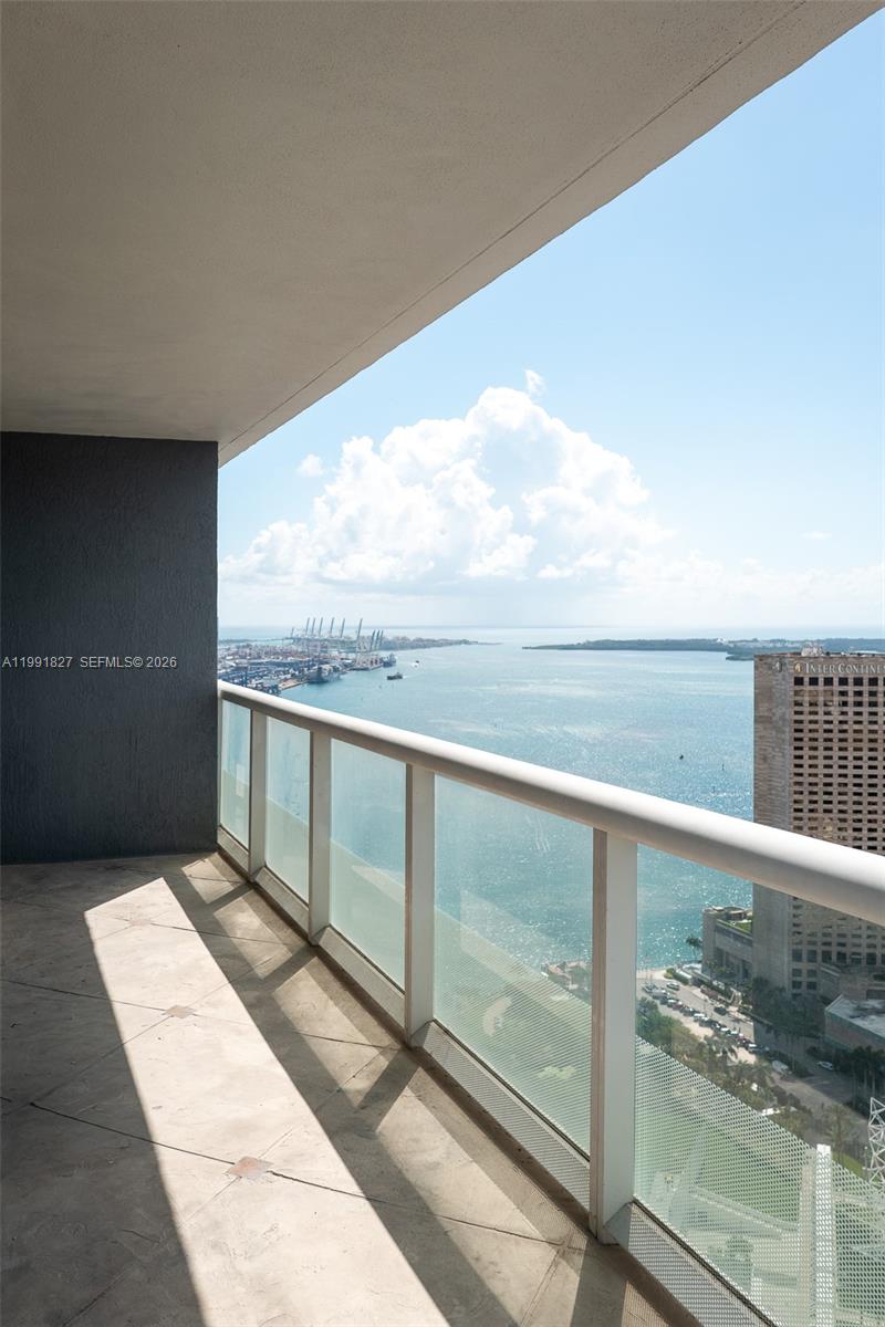 50 BISCAYNE CONDO - Residential