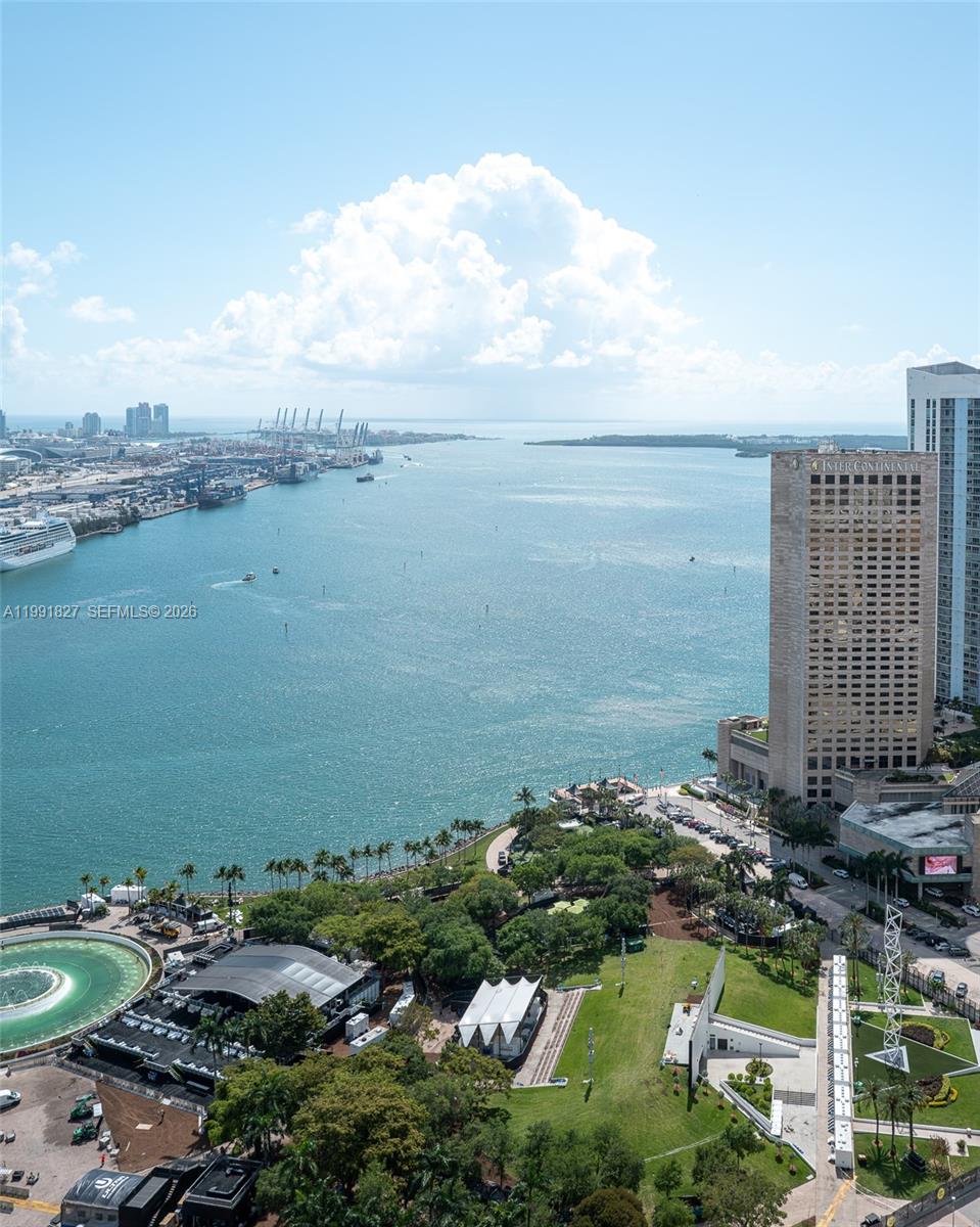 50 BISCAYNE CONDO - Residential