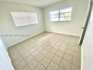 CYPRESS GARDENS CONDOMINI - Residential Lease