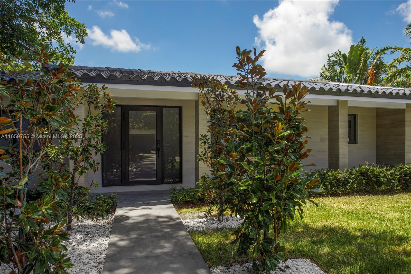 HIBISCUS ISLAND - Residential