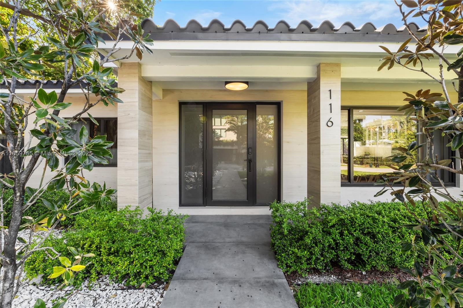 HIBISCUS ISLAND - Residential