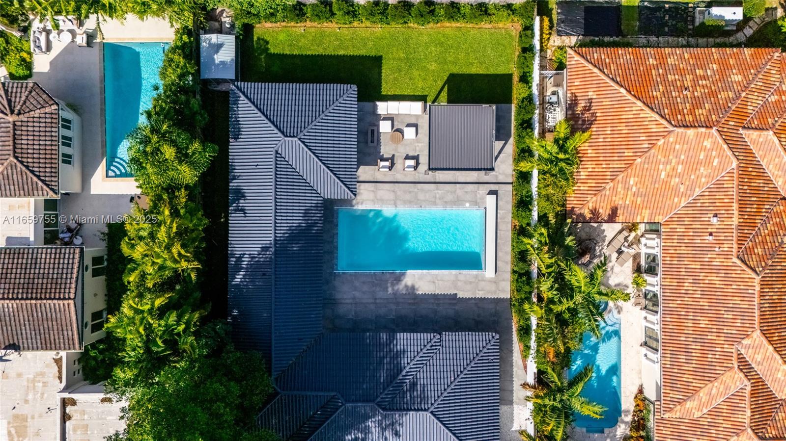 HIBISCUS ISLAND - Residential