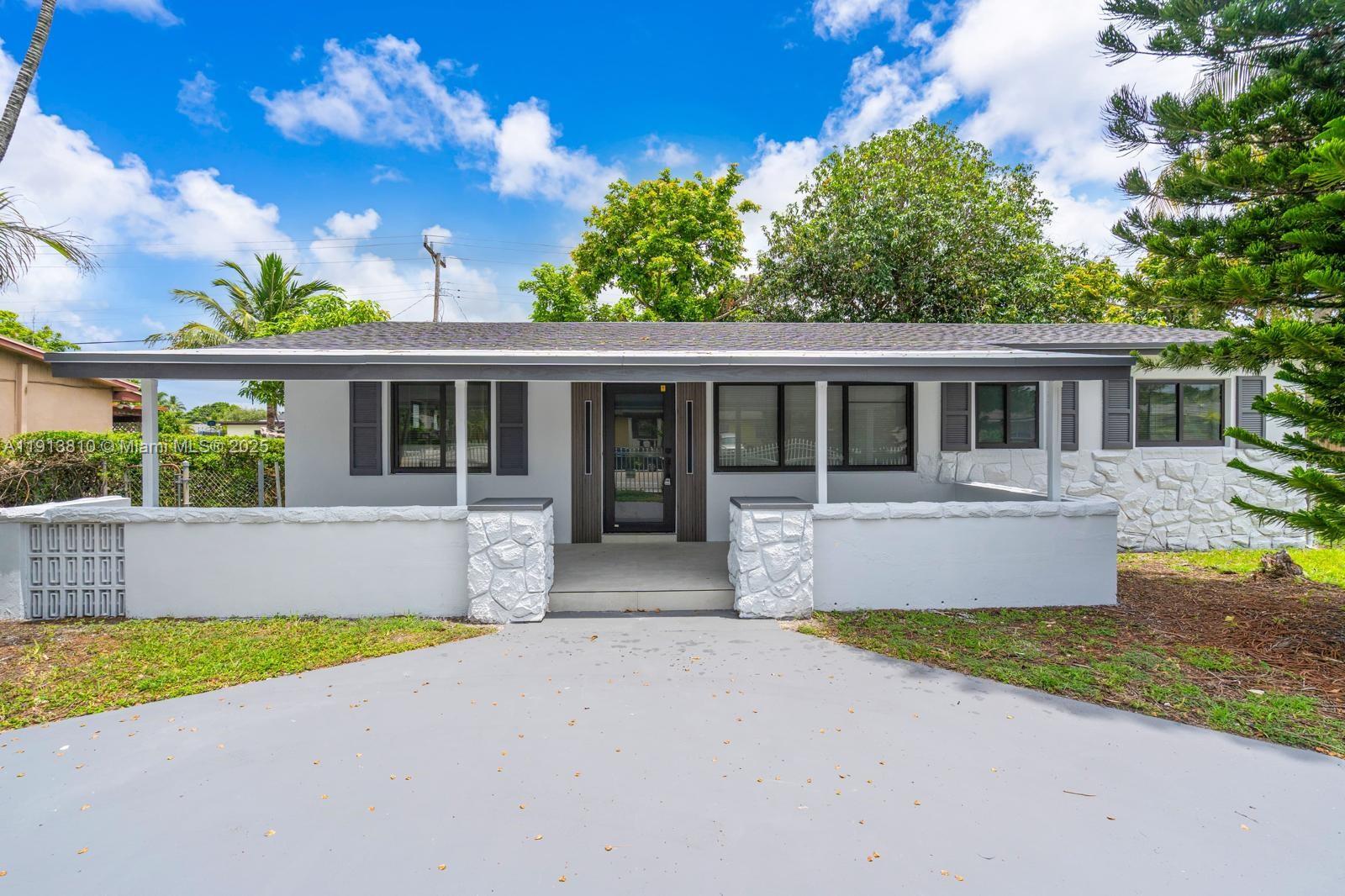 SIERRA MIRADA SEC 1 4TH A - Residential Lease