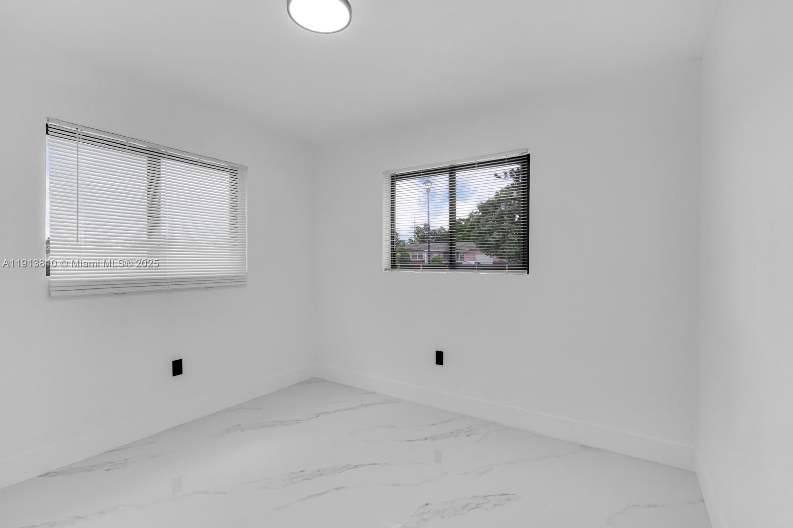 SIERRA MIRADA SEC 1 4TH A - Residential Lease