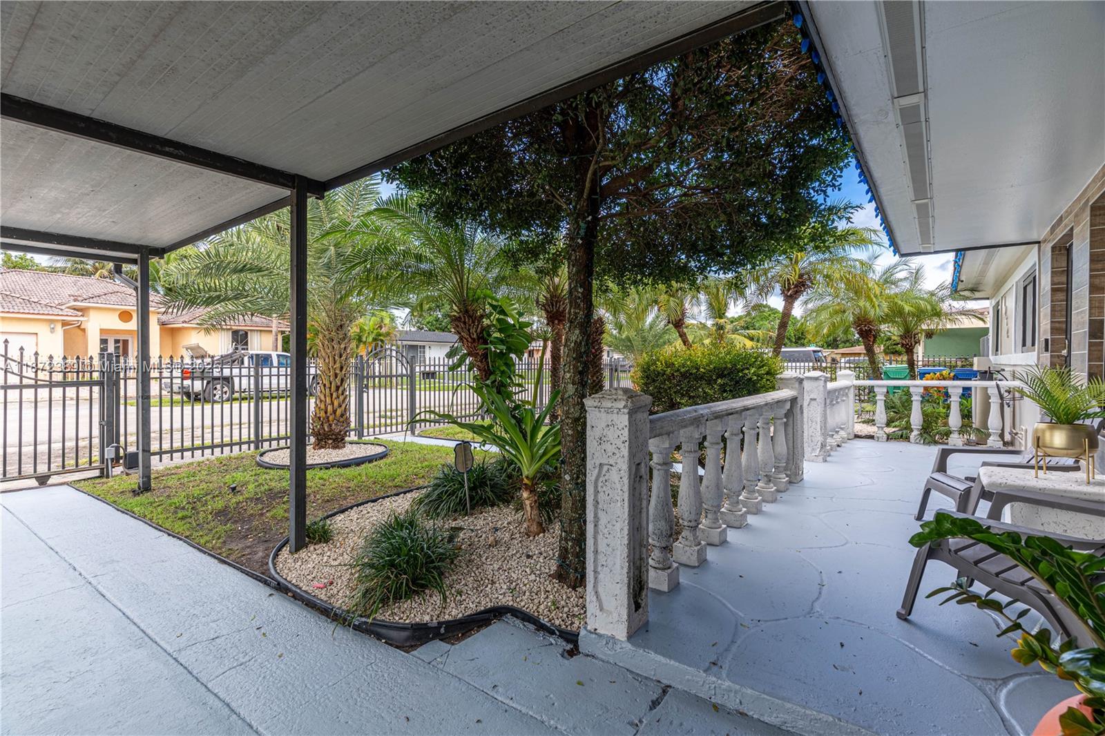 SCOTT LAKE MANOR SEC 8 - Residential