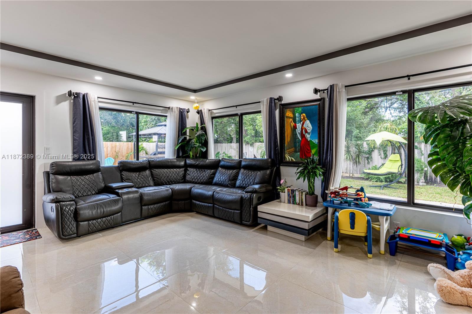 SCOTT LAKE MANOR SEC 8 - Residential