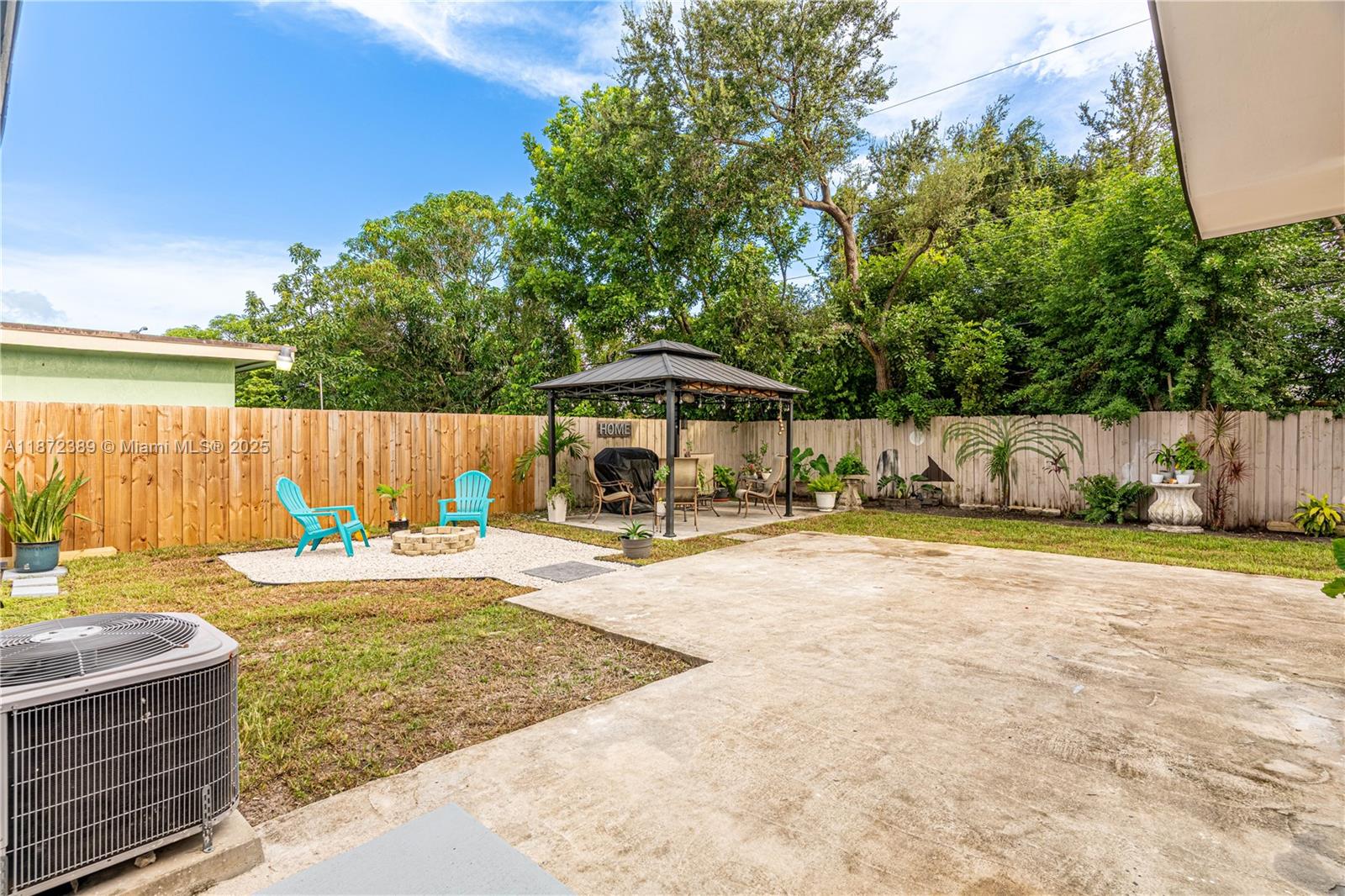 SCOTT LAKE MANOR SEC 8 - Residential