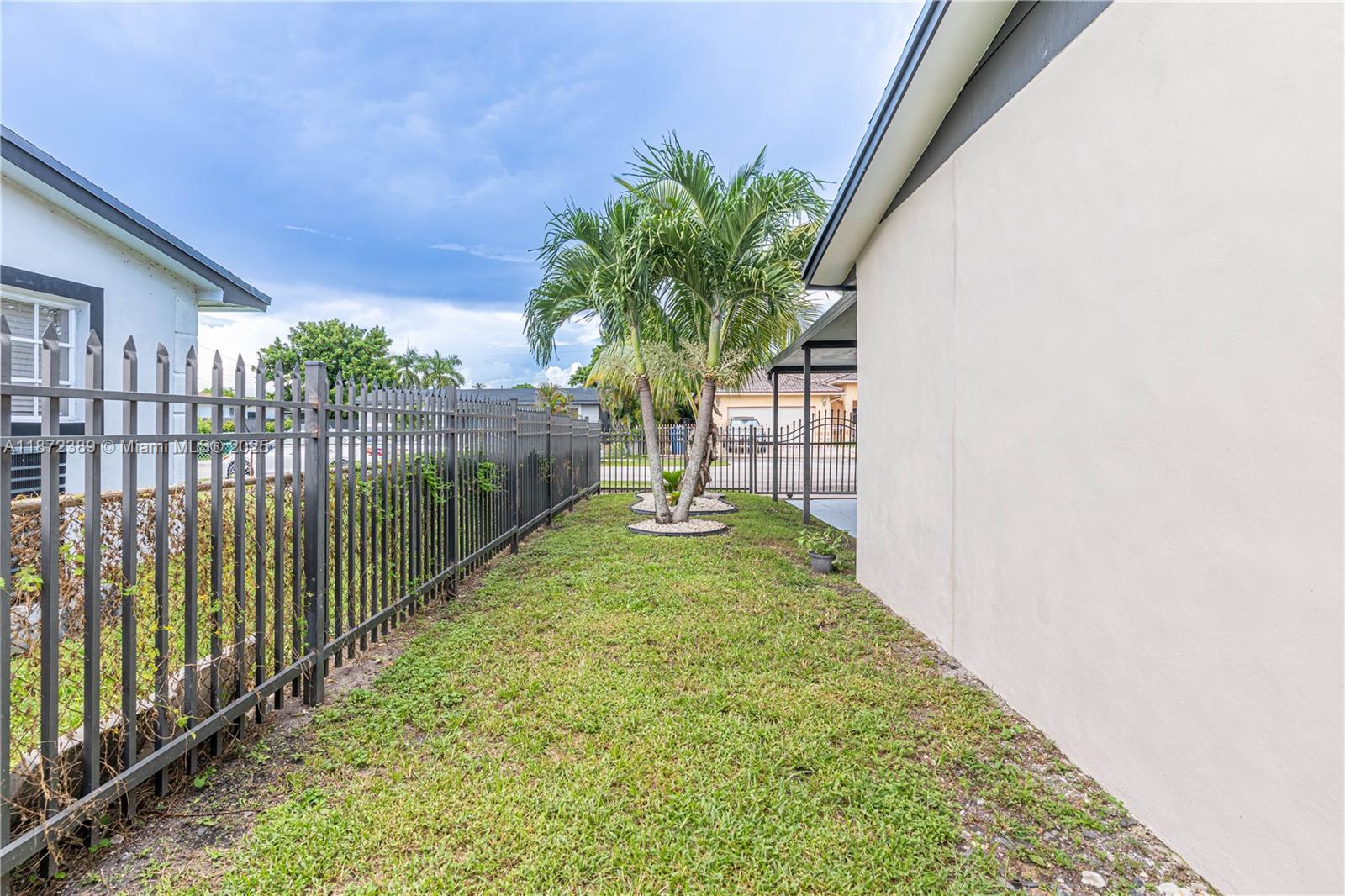 SCOTT LAKE MANOR SEC 8 - Residential