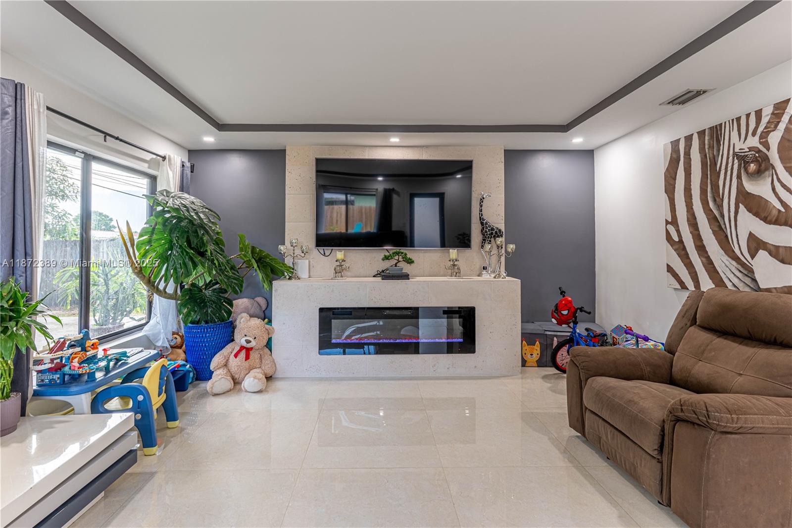 SCOTT LAKE MANOR SEC 8 - Residential
