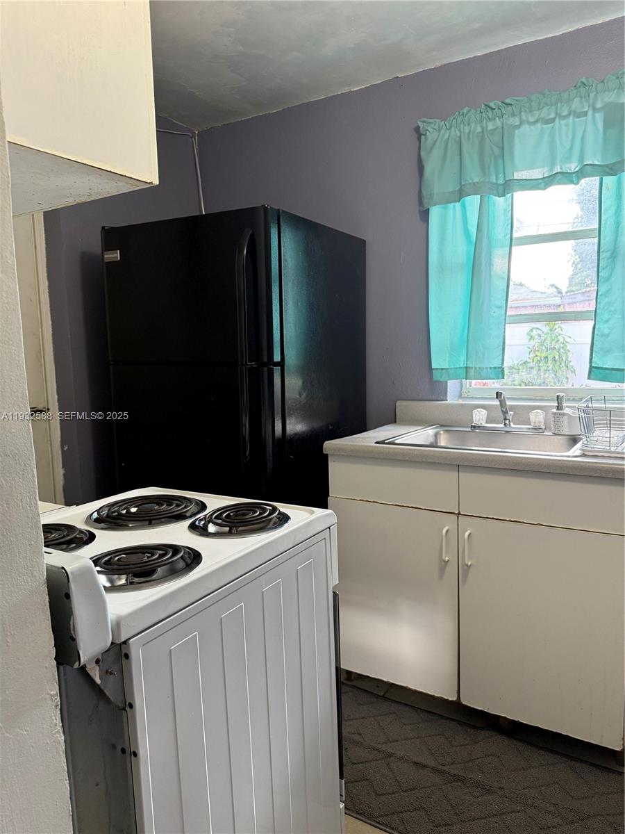 MELROSE PARK SEC 7 - Residential Lease