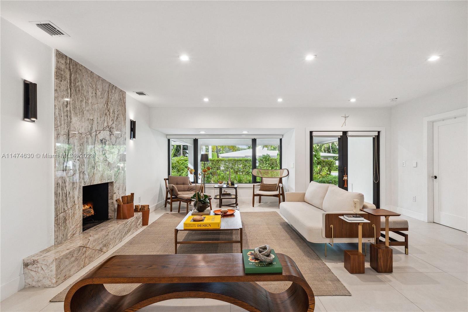 CORAL GABLES RIVIERA SEC - Residential