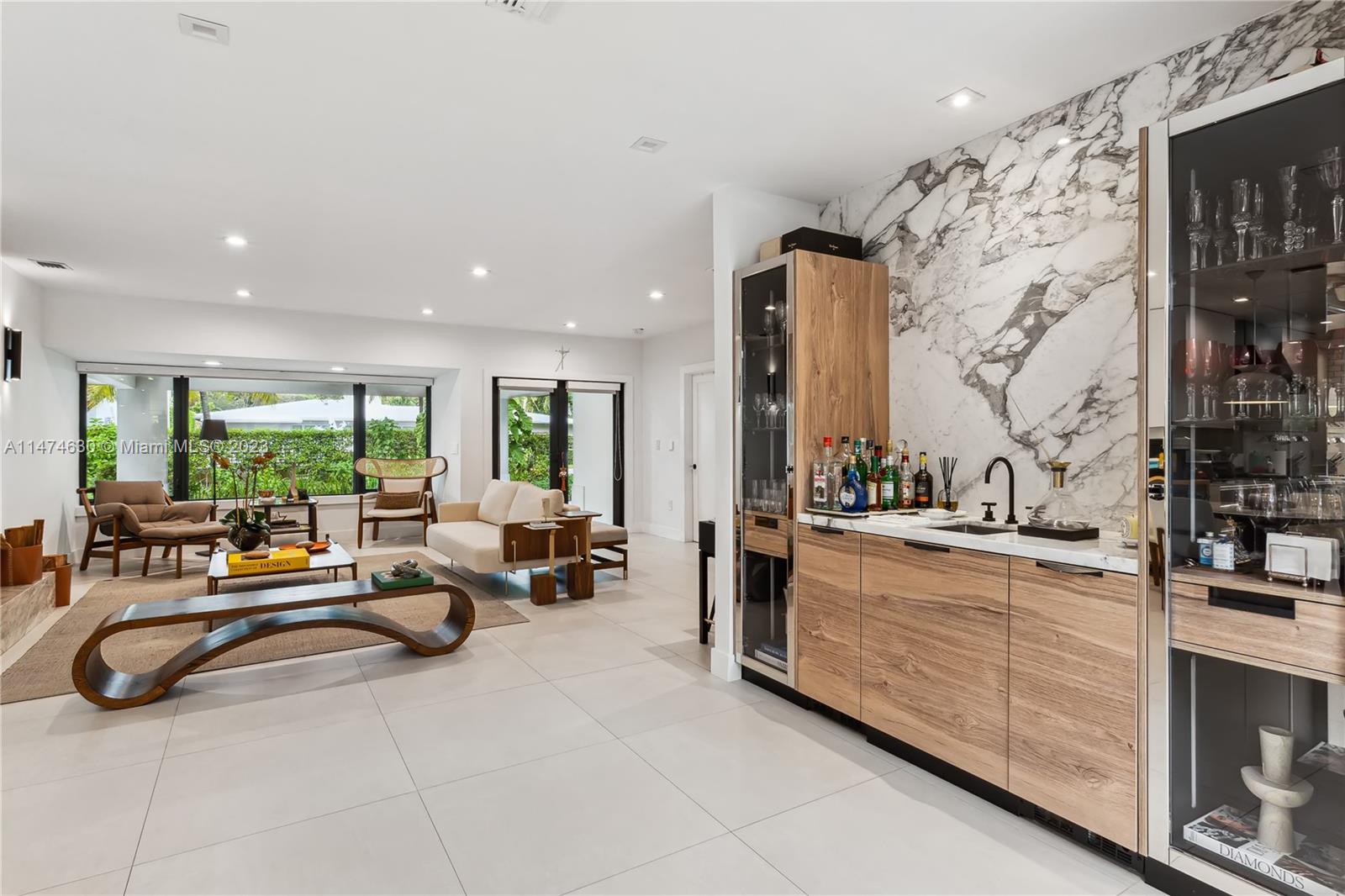 CORAL GABLES RIVIERA SEC - Residential