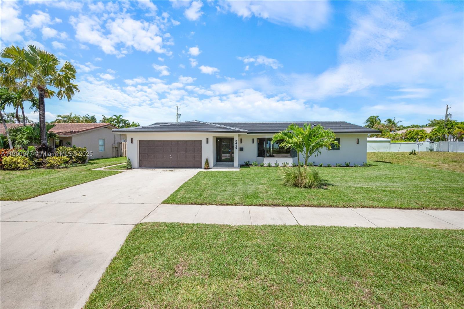 CORAL RIDGE COUNTRY CLUB - Residential