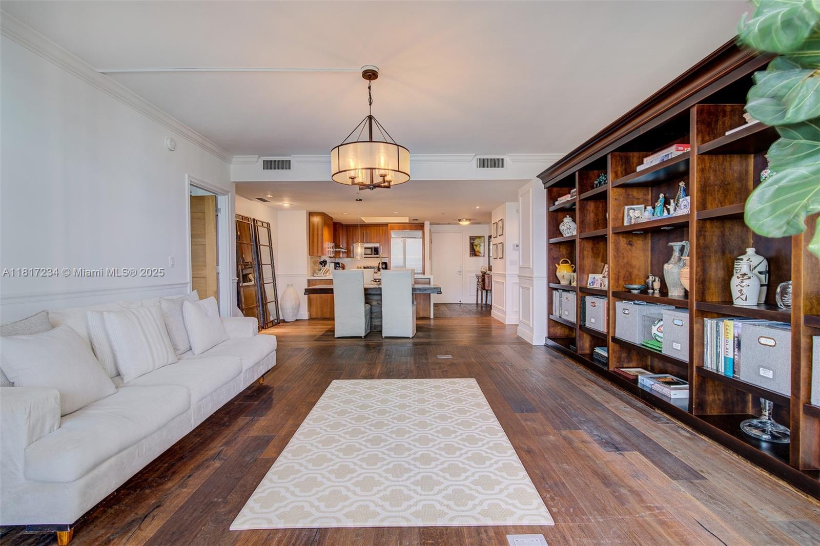 3400 SW 27th Ave 1607