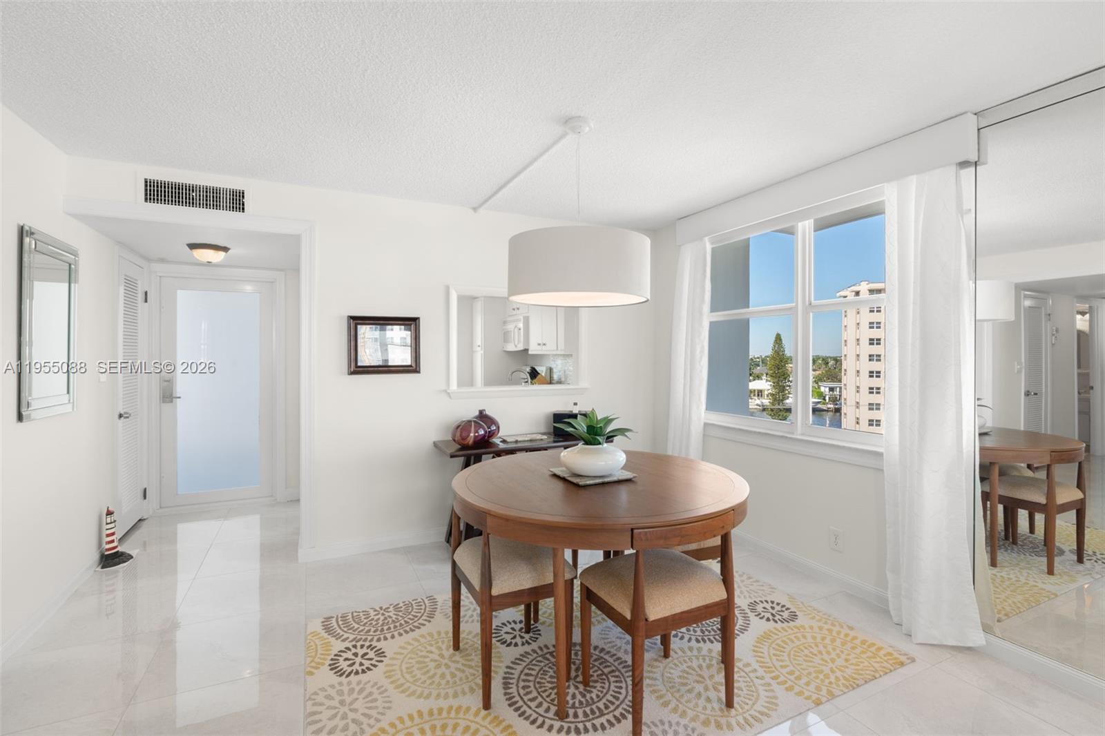 GRANADA HOUSE CONDOMINIUM - Residential